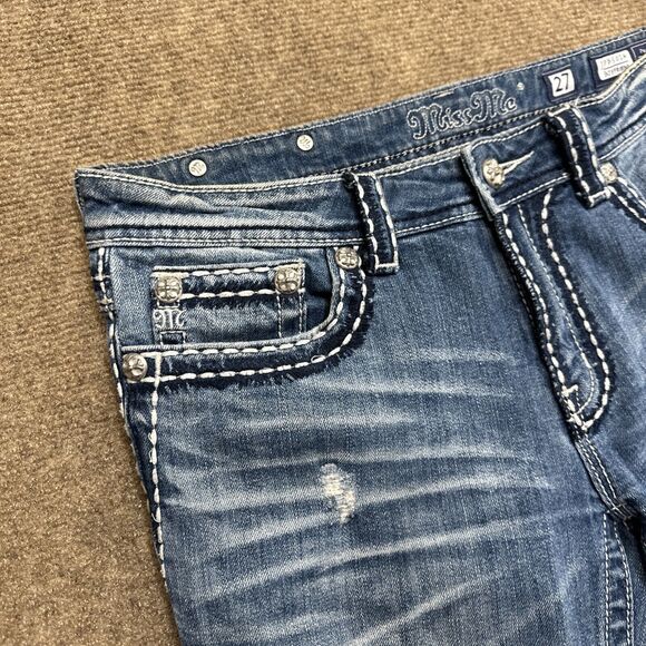 Miss Me Boyfriend Capri Women's Jeans Size 27 Blue Distressed Embroidered Denim - Picture 7 of 13